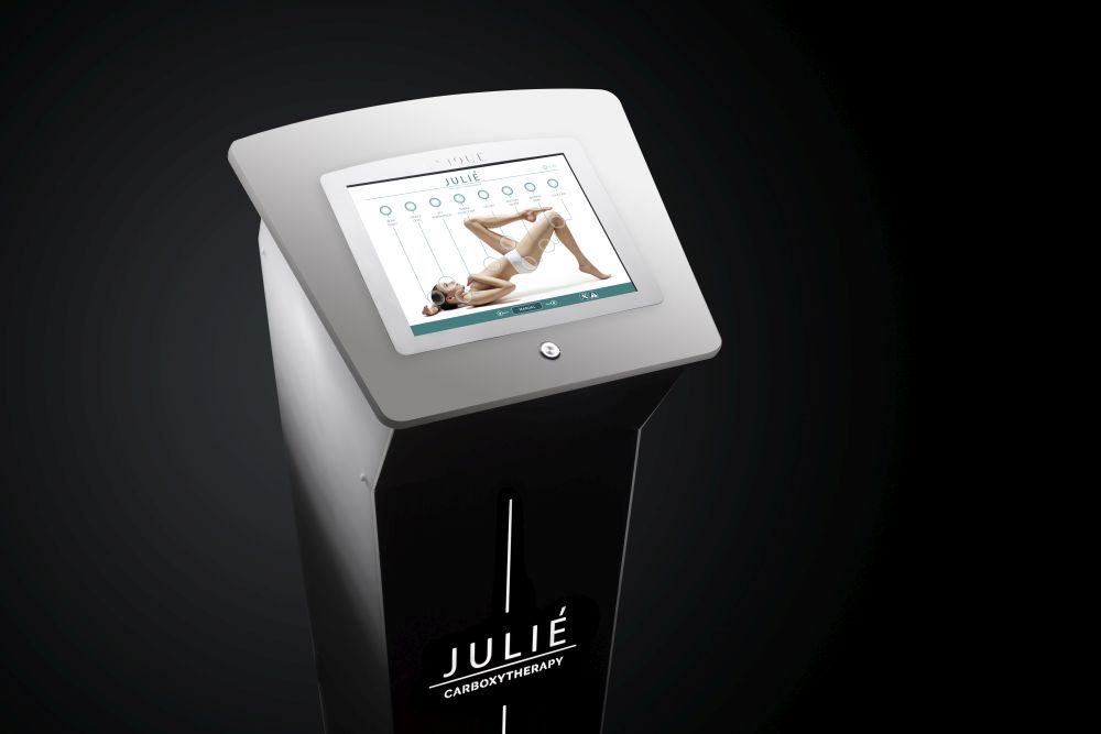 Julie_